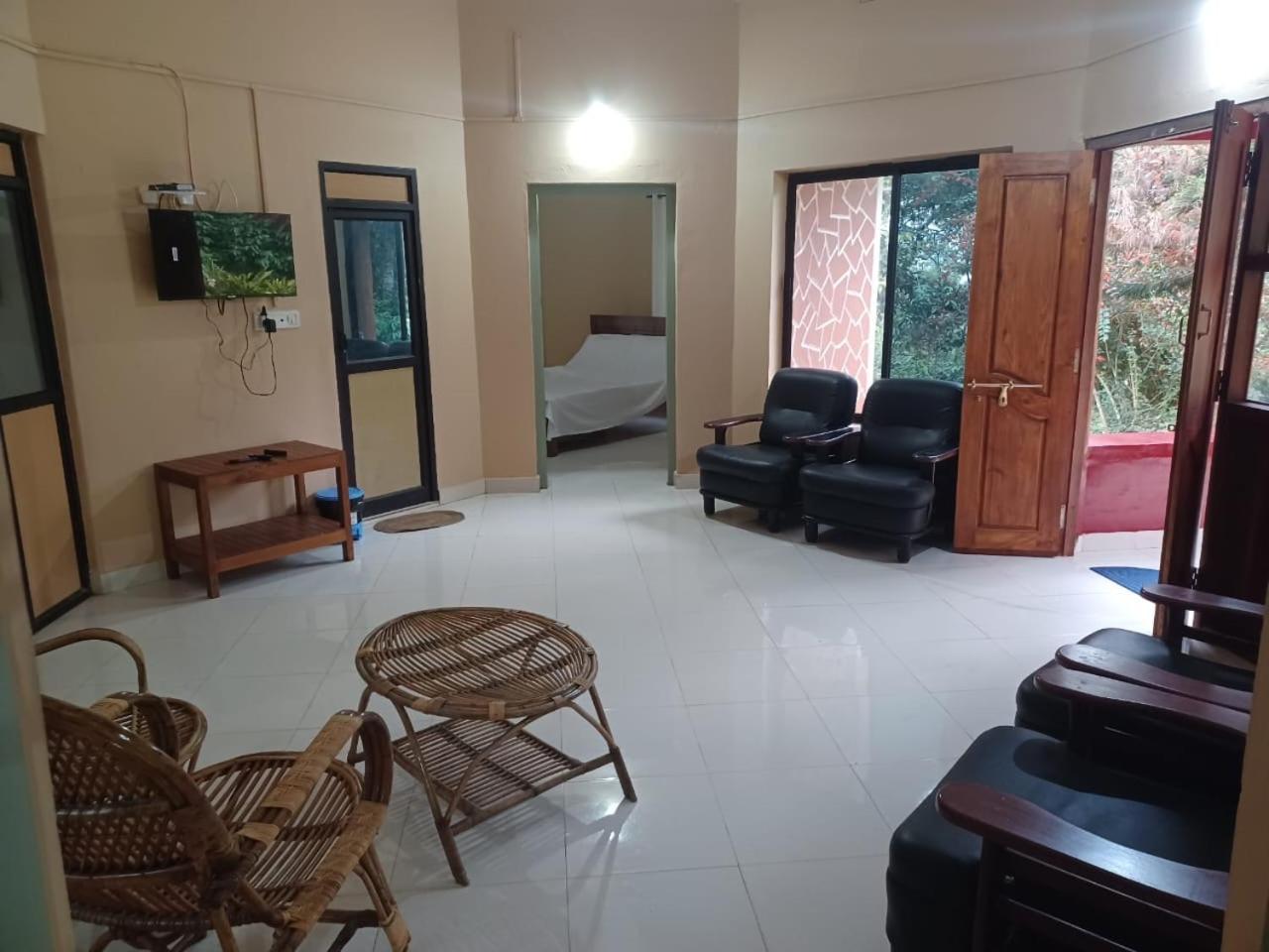 Mahout Resort Wayanad - An Experiential Jungle Stay With Waterfall Kalpatta Buitenkant foto