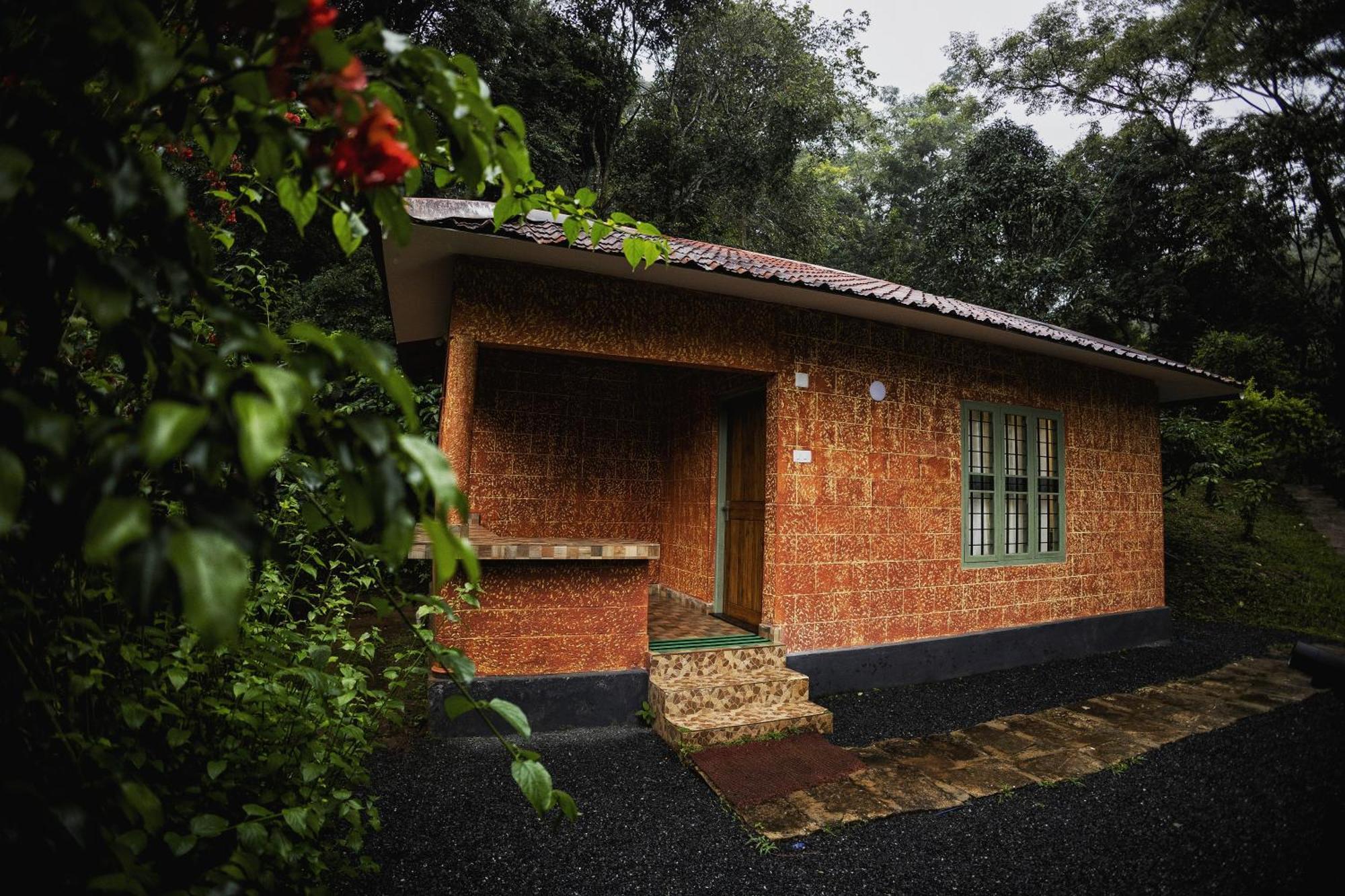 Mahout Resort Wayanad - An Experiential Jungle Stay With Waterfall Kalpatta Buitenkant foto