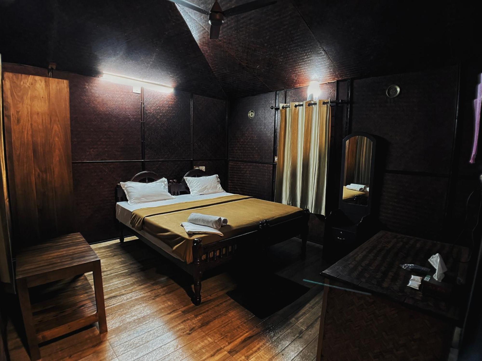 Mahout Resort Wayanad - An Experiential Jungle Stay With Waterfall Kalpatta Buitenkant foto